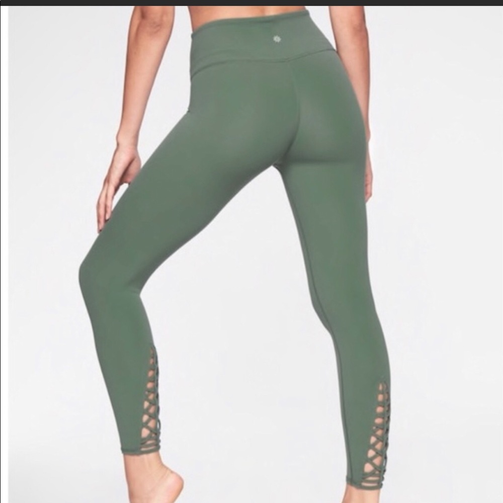 Athleta high waisted cropped pant